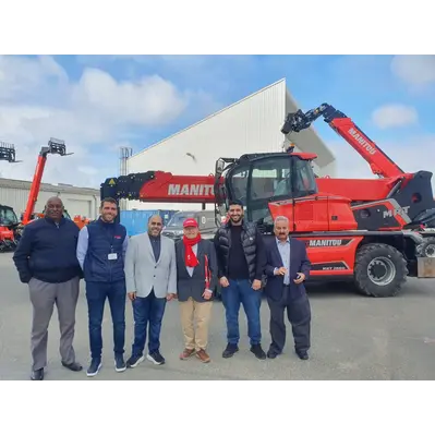 NFT Deploys Five Potain Topless Cranes For Hong Kong Housing Project