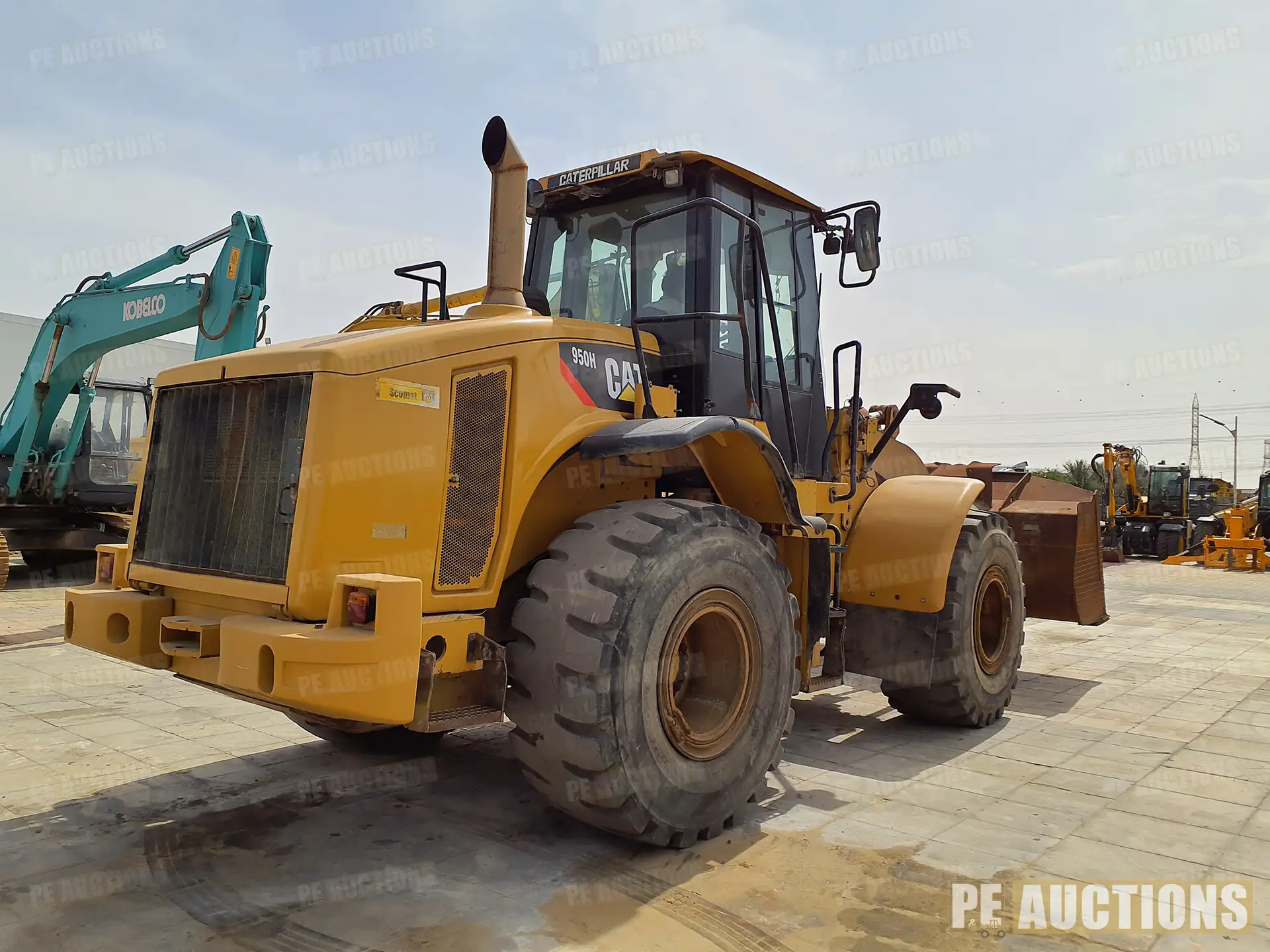 New Cat D9 GC Dozer Delivers Reliable Performance