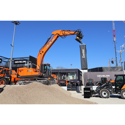 التكنولوجيا والاتصالات - الطريق إلى الأمام