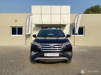 2019-toyota-range-rover-vogue-se-373599-17822633