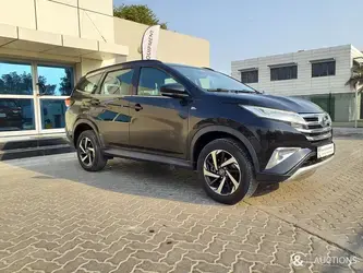 2019-toyota-range-rover-vogue-se-373599-17822634