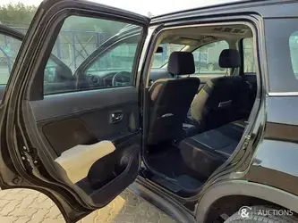 2019-toyota-range-rover-vogue-se-373599-17822659