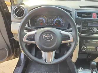 2019-toyota-range-rover-vogue-se-373599-17822664