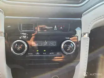 2019-toyota-range-rover-vogue-se-373599-17822667