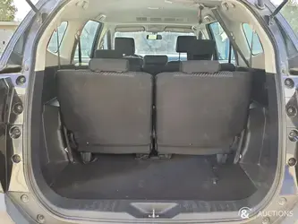 2019-toyota-range-rover-vogue-se-373599-17822675