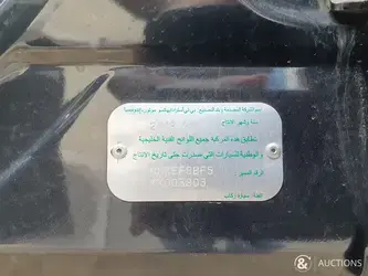 2019-toyota-range-rover-vogue-se-373599-17822678